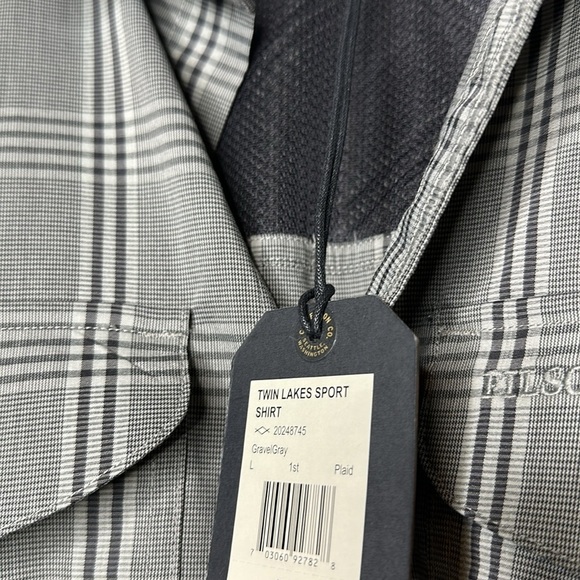 NWT Size Large Filson Plaid Gray Button Down Fishing Hunting Outdoor Gift - Picture 7 of 11